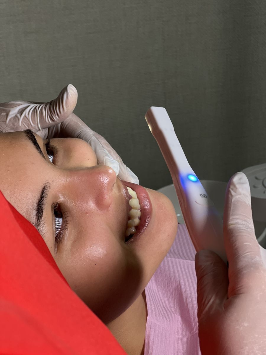 Avaliação do sorriso com scanner intraoral na Sorriso Maior